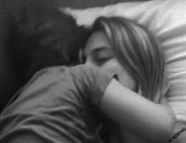 O casal Lauana Prado e Tati Dias revela sua certeza sobre o sexo do bebê após reconciliação.