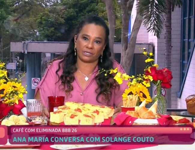Solange Couto é presenteada e agradece carinho dos fãs após eliminação do “BBB26”