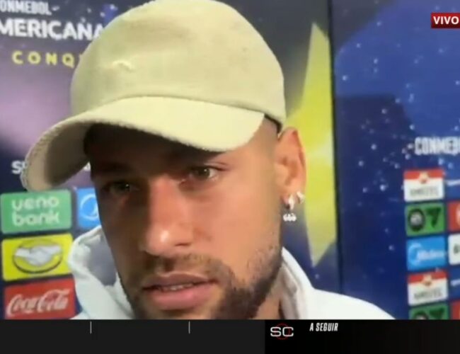 Neymar expressa indignação após substituição equivocada e desabafa: “Sempre ao meu lado