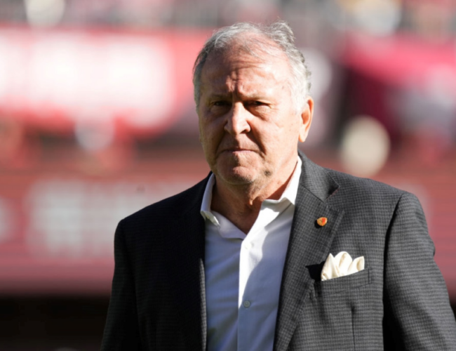 Zico: A Lenda do Futebol Brasileiro que Transformou o Japão em um Campo de Samurais