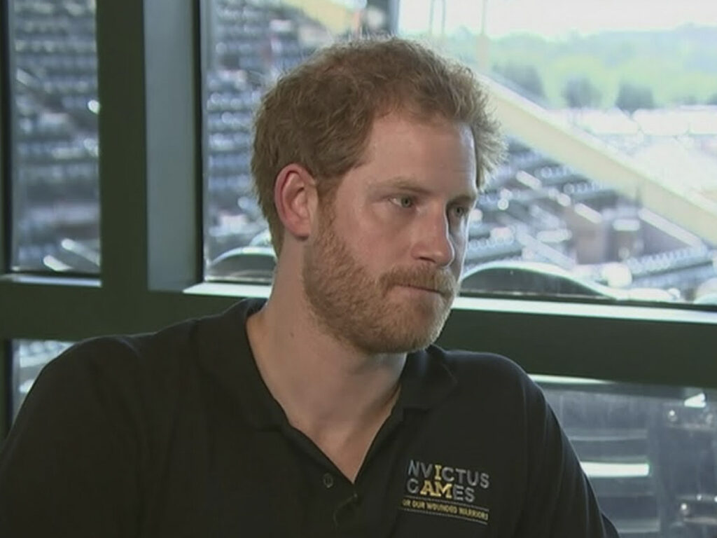 Conflito na família real: Príncipe Harry perde convite para estadia no Palácio de Buckingham