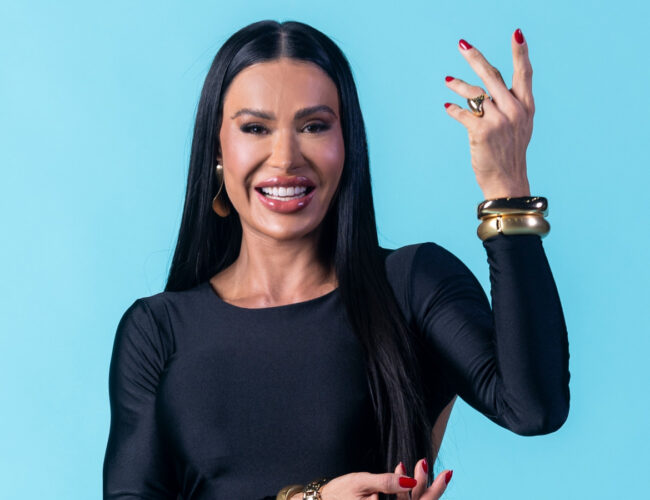 Gracyanne revela os motivos para se afastar da casa da família de Belo: “Foi algo natural